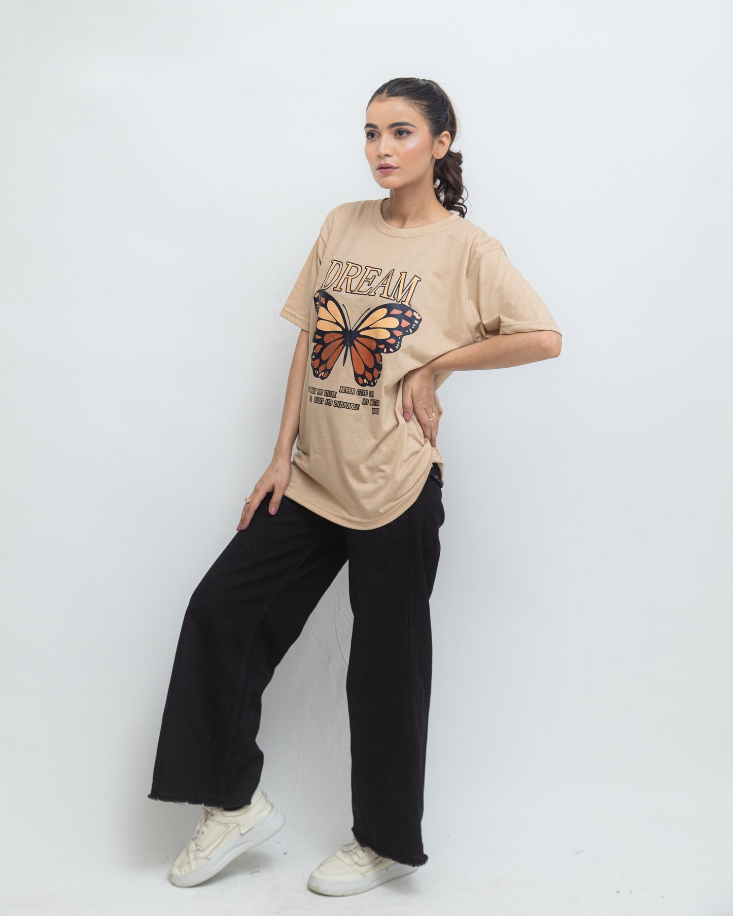 Dream Butterfly Over Size Tee