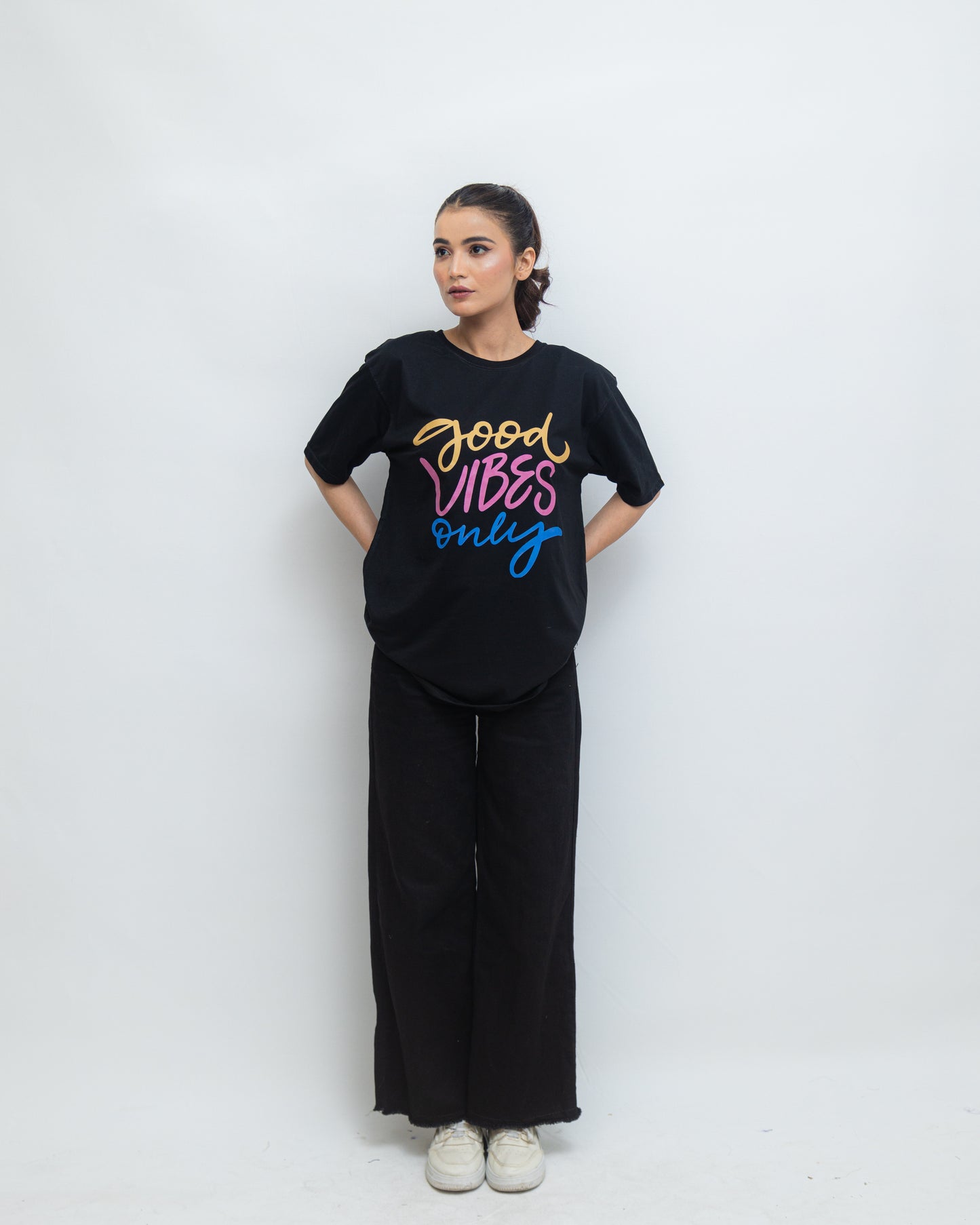 Good vibes Over Size Tee
