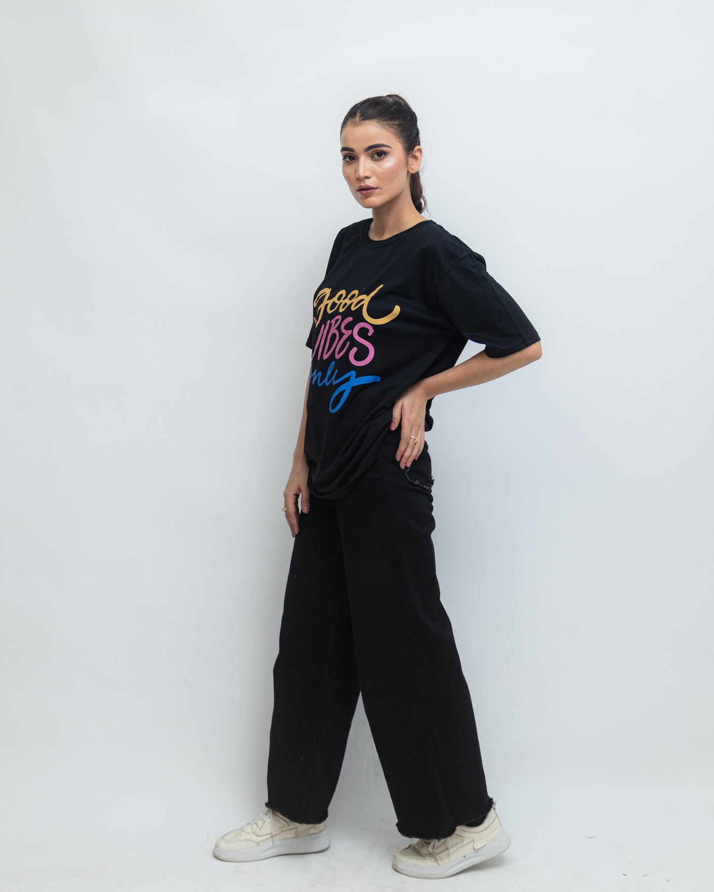 Good vibes Over Size Tee