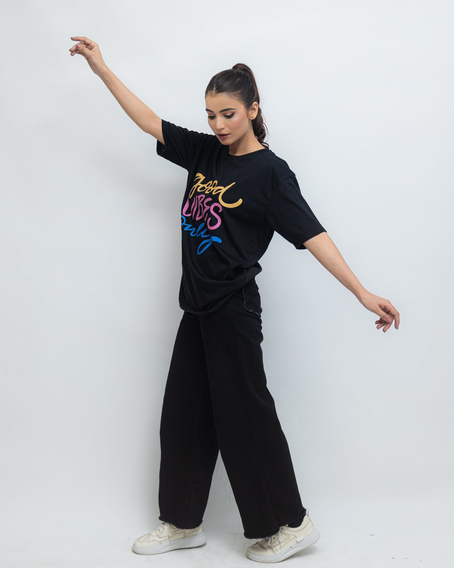 Good vibes Over Size Tee