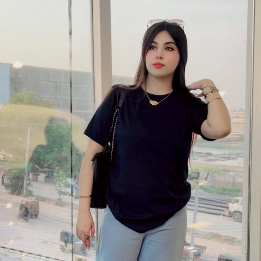 Basic Black Tee